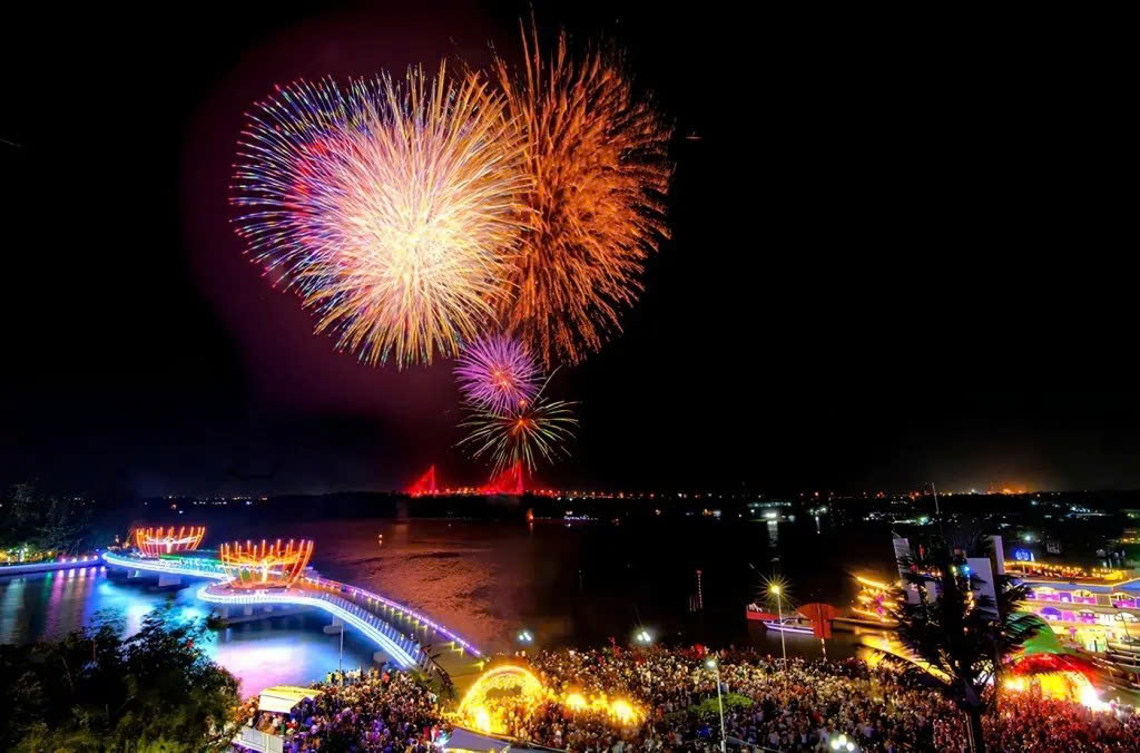 ELEVATE YOUR DECEMBER GETAWAY: DISCOVER CAN THO RIVER CULTURE FESTIVAL 2025